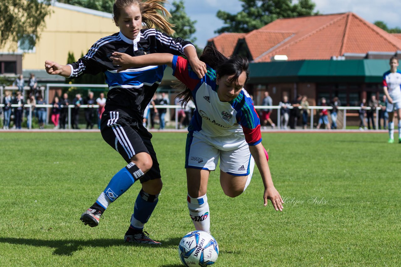 Bild 90 - wBJ SV Henstedt Ulzburg - Hamburger SV : Ergebnis: 0:2